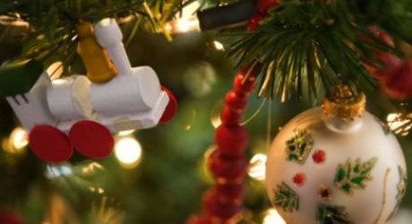 Mengucapkan Selamat Natal